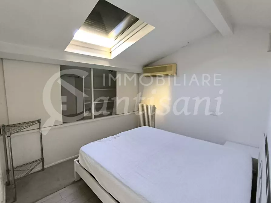 Immagine 12 di Camera in affitto  in Via Giandomenico Romagnosi a Firenze