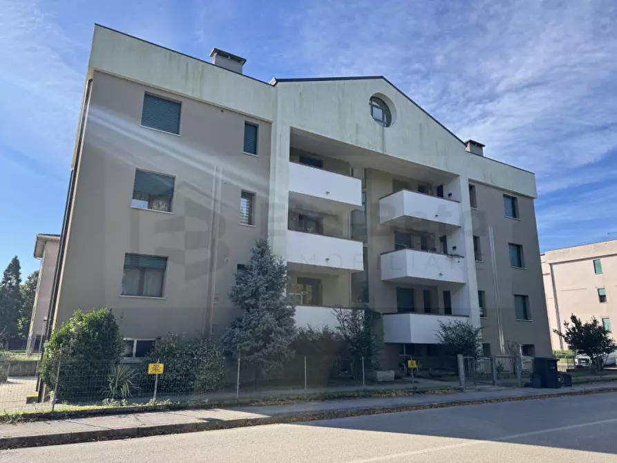 Immagine 1 di Appartamento in vendita  in Via Olimpiadi a Anguillara Veneta