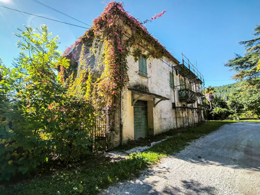 Immagine 6 di Rustico / casale in vendita  in Via Paradiso a Sant'angelo In Vado