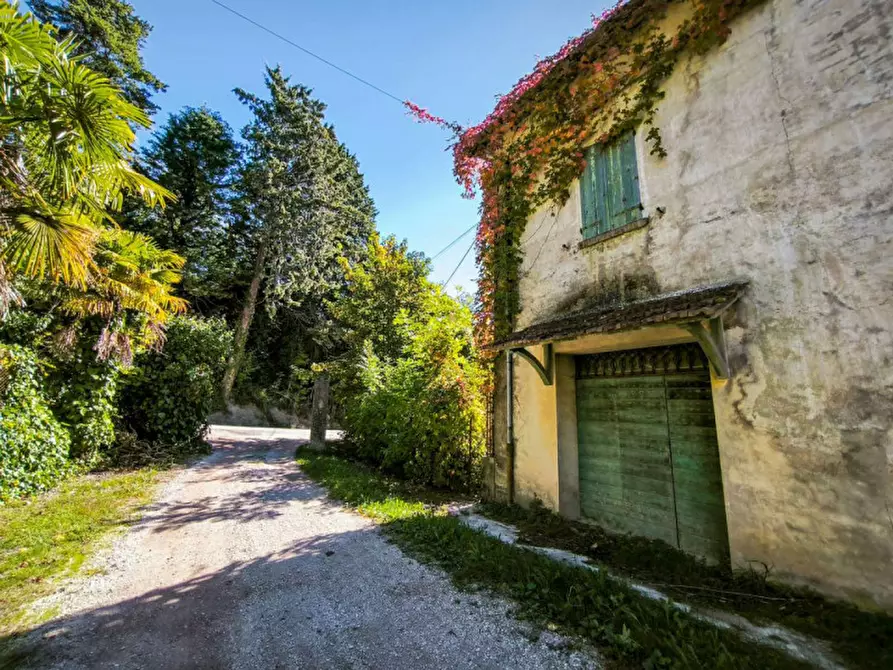 Immagine 7 di Rustico / casale in vendita  in Via Paradiso a Sant'angelo In Vado