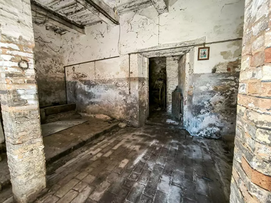 Immagine 28 di Rustico / casale in vendita  in Via Paradiso a Sant'angelo In Vado