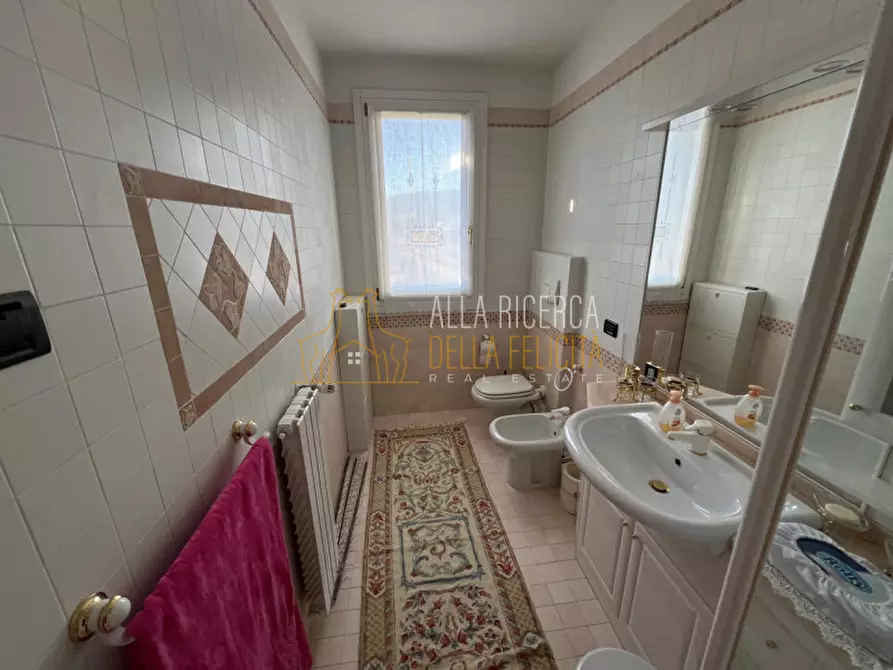 Immagine 12 di Attico in vendita  in Via Baratto 10 a Schio