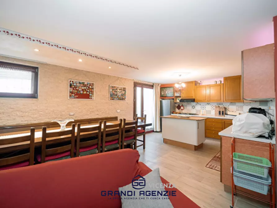 Immagine 6 di Villetta a schiera in vendita  in Via Almerigo Girotto, 33 a Vicenza