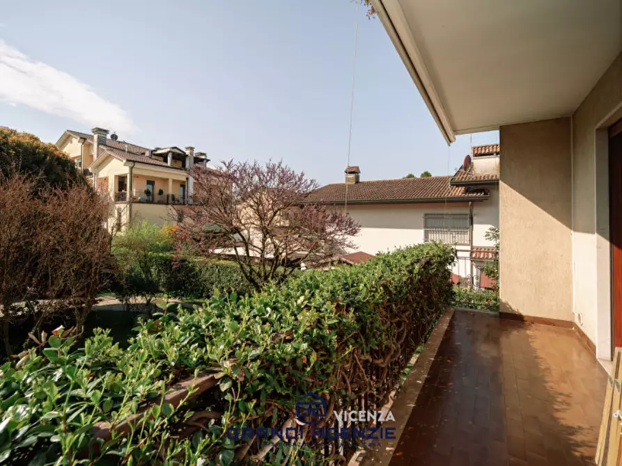 Immagine 17 di Villetta a schiera in vendita  in Via Almerigo Girotto, 33 a Vicenza