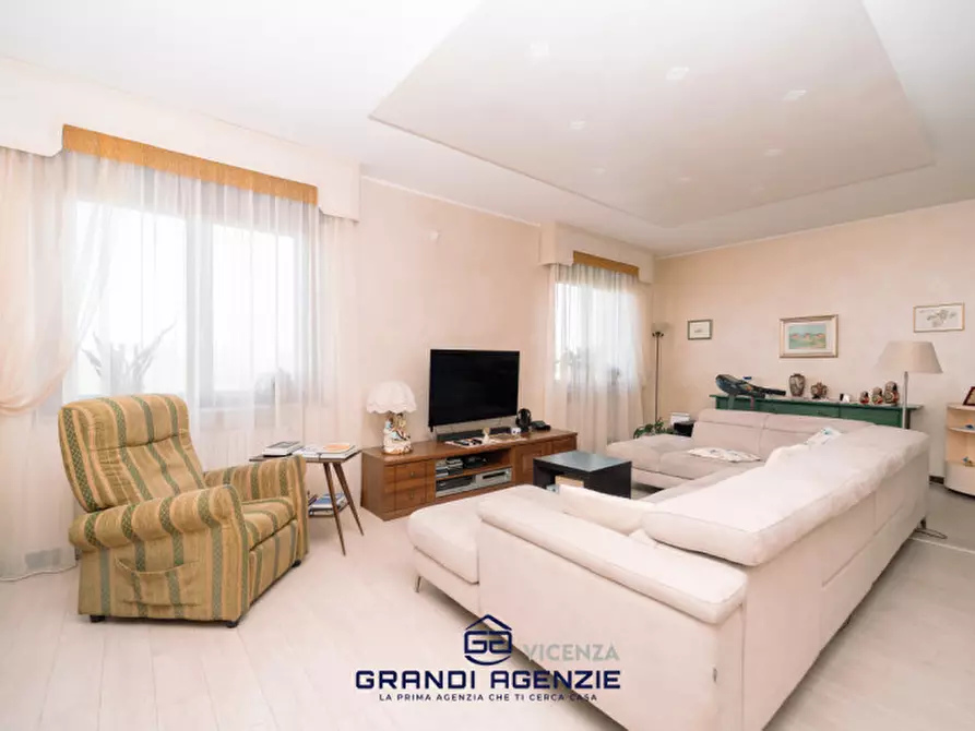 Immagine 18 di Villetta a schiera in vendita  in Via Almerigo Girotto, 33 a Vicenza