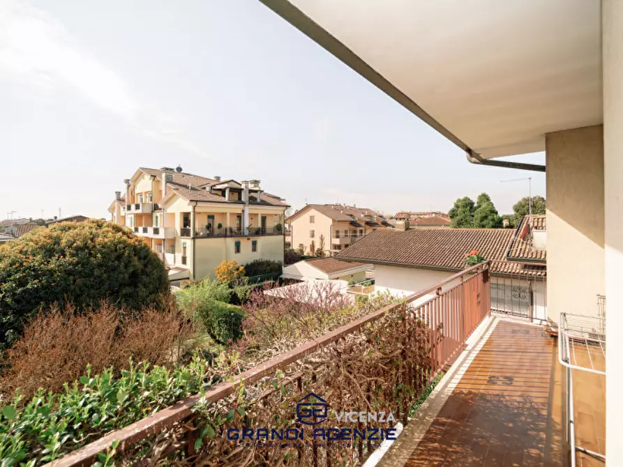 Immagine 27 di Villetta a schiera in vendita  in Via Almerigo Girotto, 33 a Vicenza