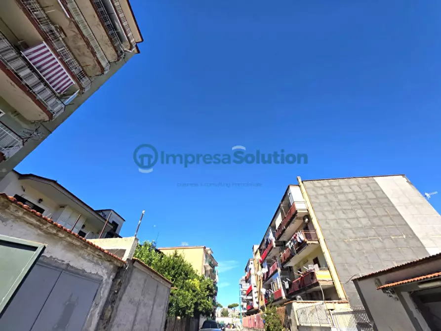Immagine 2 di Garage in vendita  in Via Vicinale Campanile a Napoli