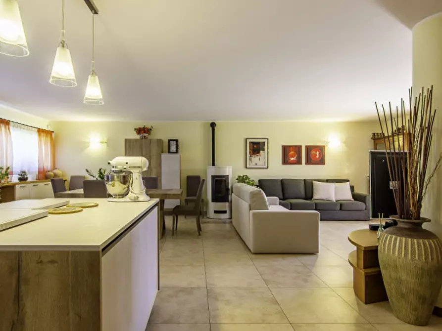 Immagine 8 di Villa in vendita  a Mirano