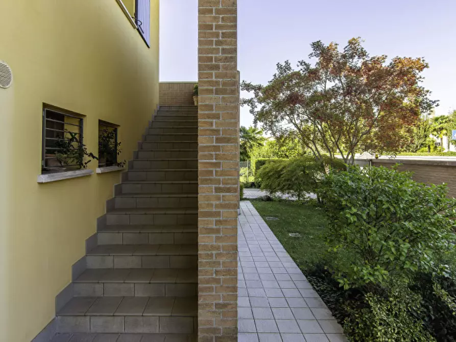 Immagine 56 di Villa in vendita  a Mirano
