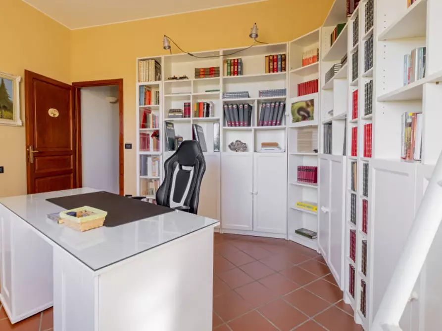 Immagine 3 di Villa in vendita  in Via Tortorelli a Budrio