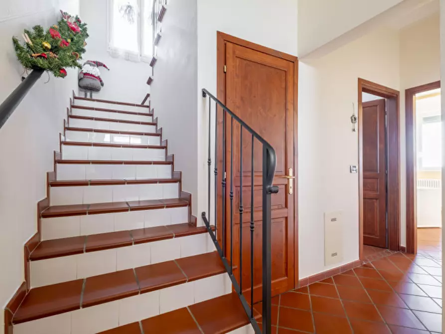 Immagine 4 di Villa in vendita  in Via Tortorelli a Budrio