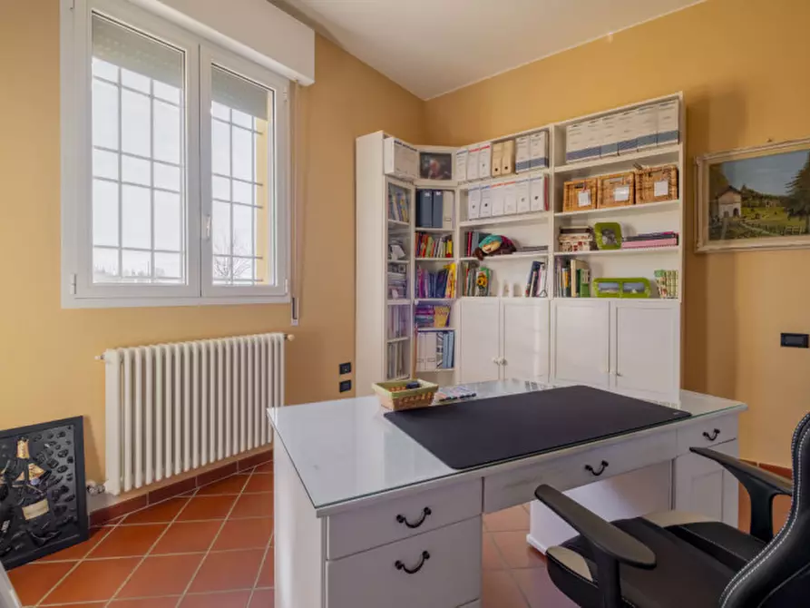 Immagine 21 di Villa in vendita  in Via Tortorelli a Budrio