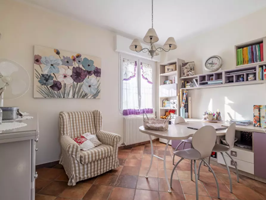 Immagine 27 di Villa in vendita  in Via Tortorelli a Budrio