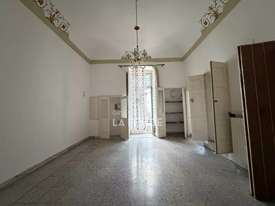 Immagine 9 di Casa indipendente in vendita  in Corso dei Mille 42 a Martina Franca