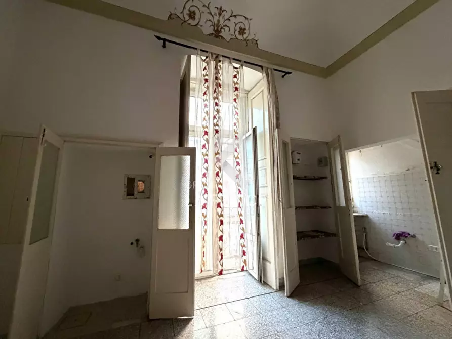 Immagine 15 di Casa indipendente in vendita  in Corso dei Mille 42 a Martina Franca