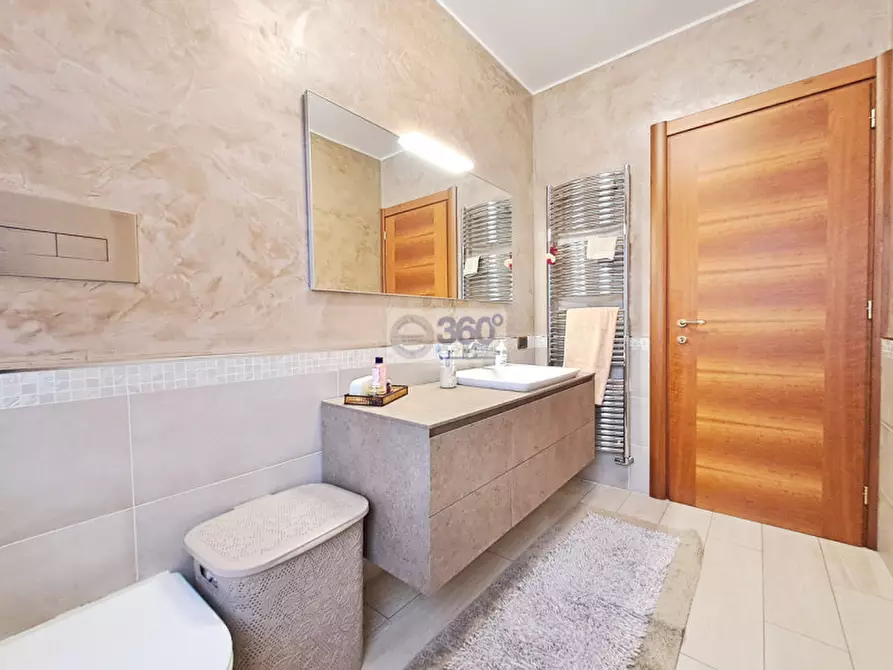 Immagine 14 di Villetta a schiera in vendita  in Via San Carlo Borromeo a Erbusco