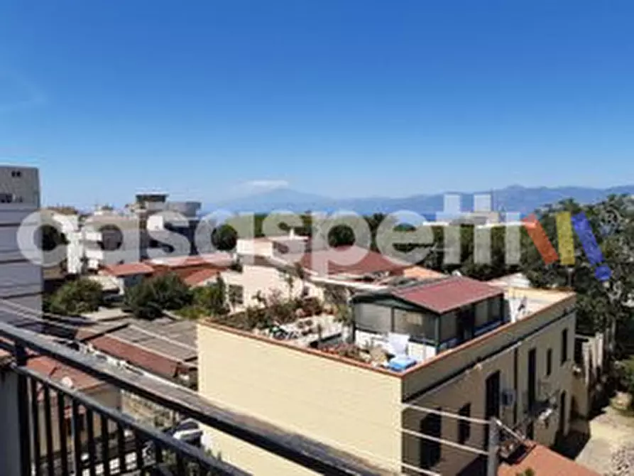 Immagine 14 di Appartamento in vendita  in Via Carlo Alberto 1 a Reggio Di Calabria