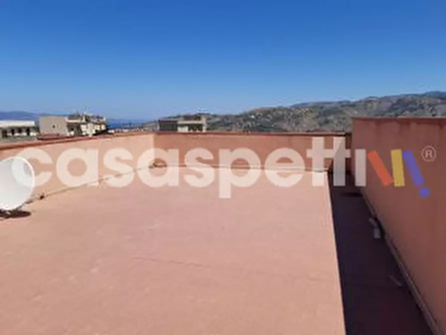 Immagine 17 di Appartamento in vendita  in Via Carlo Alberto 1 a Reggio Di Calabria