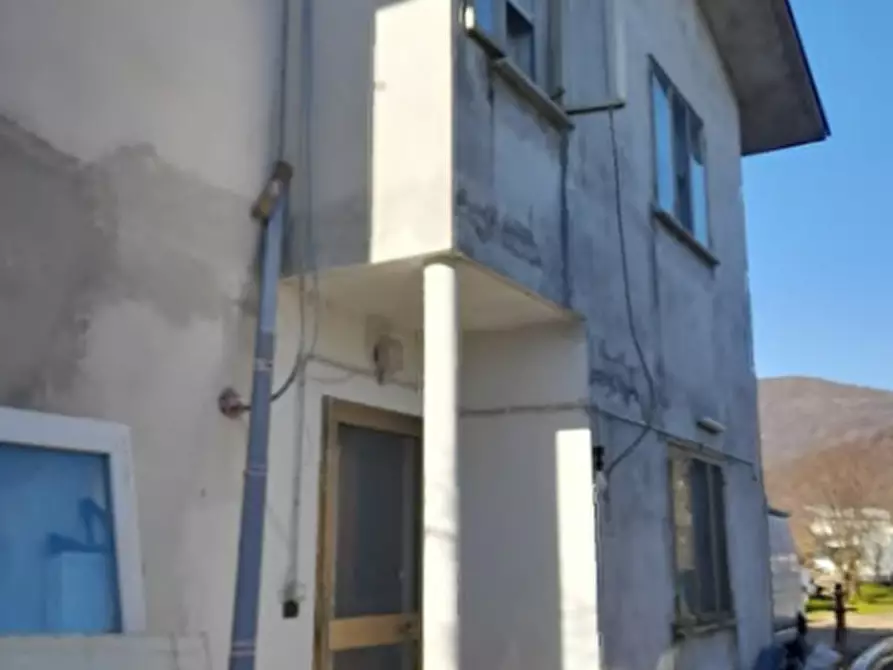Immagine 1 di Casa indipendente in vendita  in Via Giuseppe Garibaldi, 27 a Travesio