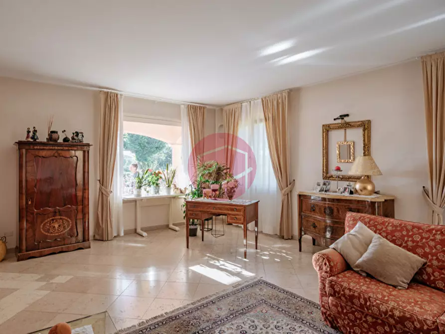 Immagine 7 di Villa in vendita  a Savignano Sul Rubicone