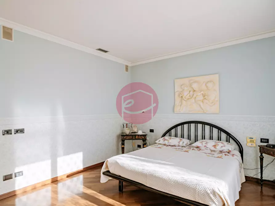 Immagine 16 di Villa in vendita  a Savignano Sul Rubicone