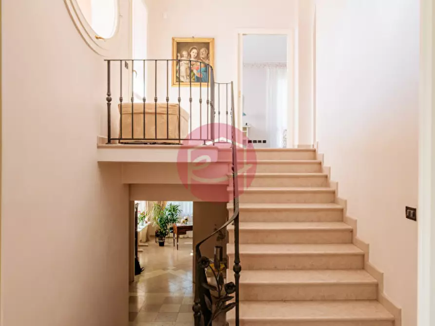 Immagine 22 di Villa in vendita  a Savignano Sul Rubicone