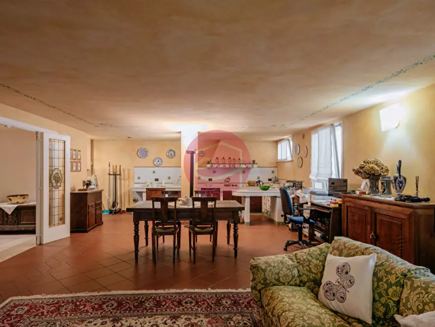 Immagine 33 di Villa in vendita  a Savignano Sul Rubicone