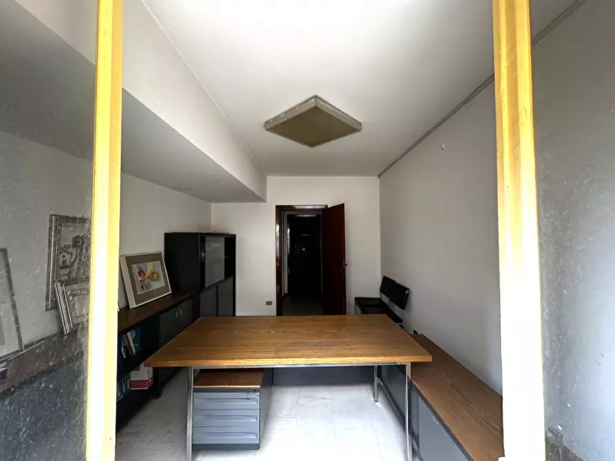 Immagine 12 di Appartamento in vendita  in via istiritta a Nuoro