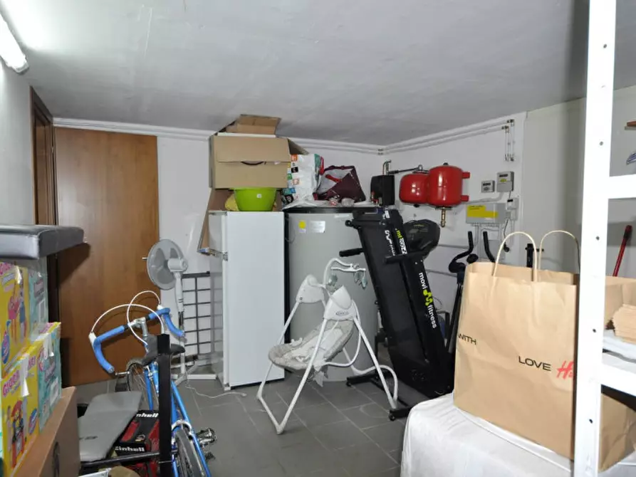 Immagine 14 di Appartamento in vendita  in Via Antonio Vivaldi a Loro Ciuffenna