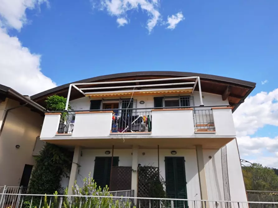 Immagine 16 di Appartamento in vendita  in Via Antonio Vivaldi a Loro Ciuffenna