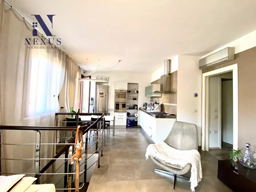 Immagine 2 di Appartamento in vendita  a Fano