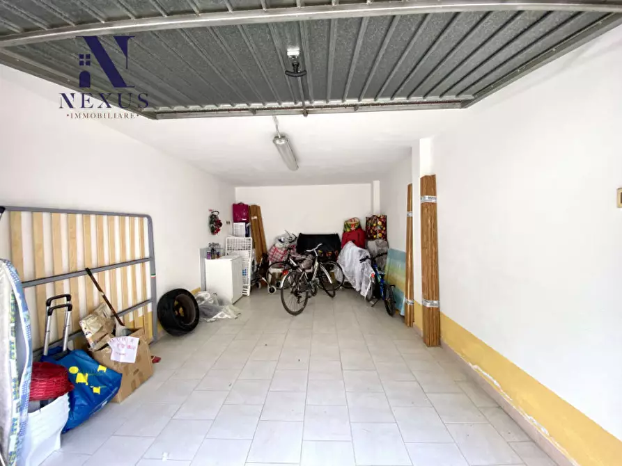 Immagine 22 di Appartamento in vendita  a Fano