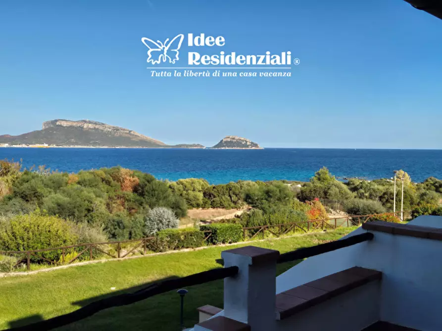 Immagine 2 di Appartamento in vendita  a Golfo Aranci