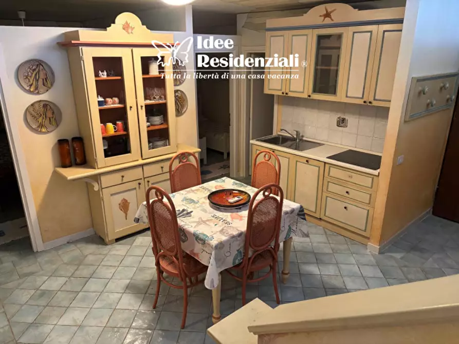 Immagine 14 di Appartamento in vendita  a Golfo Aranci