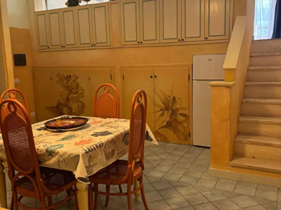 Immagine 16 di Appartamento in vendita  a Golfo Aranci