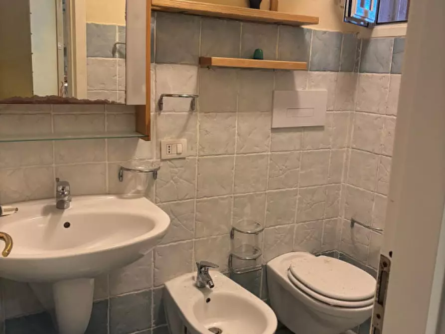 Immagine 23 di Appartamento in vendita  a Golfo Aranci