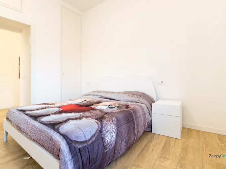 Immagine 3 di Appartamento in affitto  in Via Carlo Lorenzini a Roma