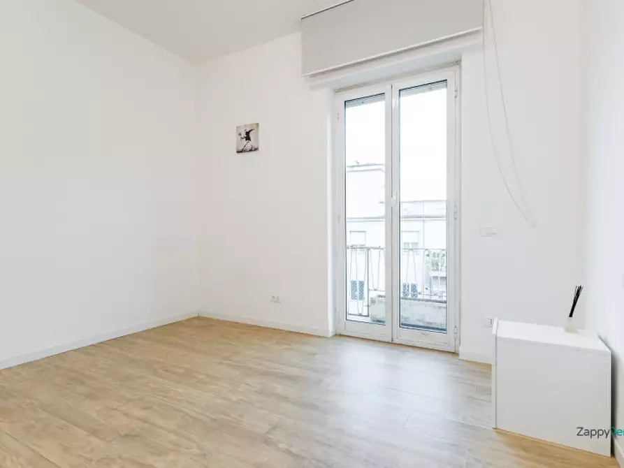 Immagine 10 di Appartamento in affitto  in Via Carlo Lorenzini a Roma