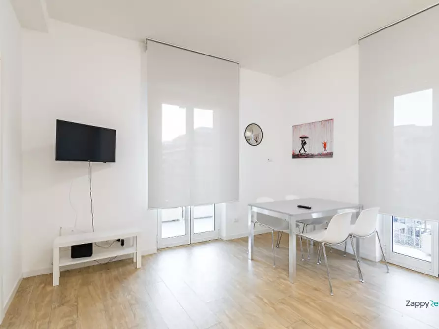 Immagine 16 di Appartamento in affitto  in Via Carlo Lorenzini a Roma