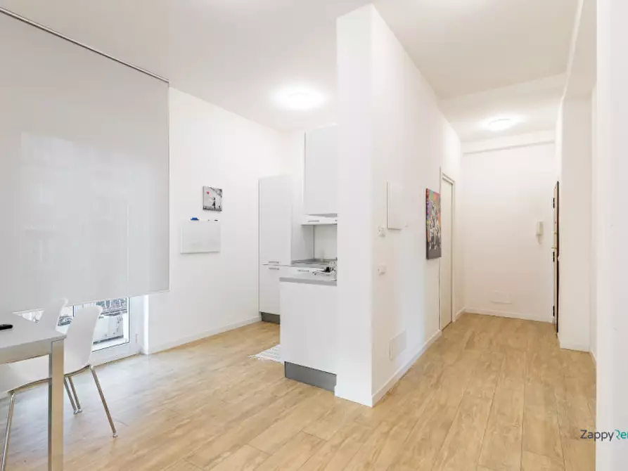 Immagine 17 di Appartamento in affitto  in Via Carlo Lorenzini a Roma