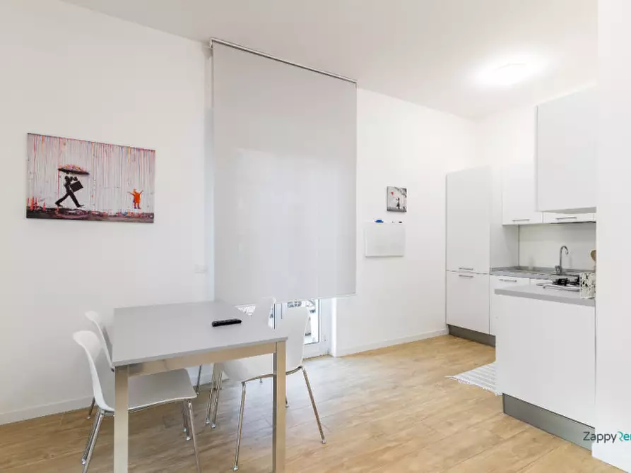 Immagine 18 di Appartamento in affitto  in Via Carlo Lorenzini a Roma