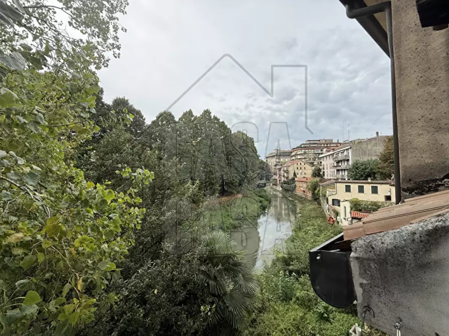 Immagine 3 di Appartamento in vendita  in VIA Savonarola a Padova