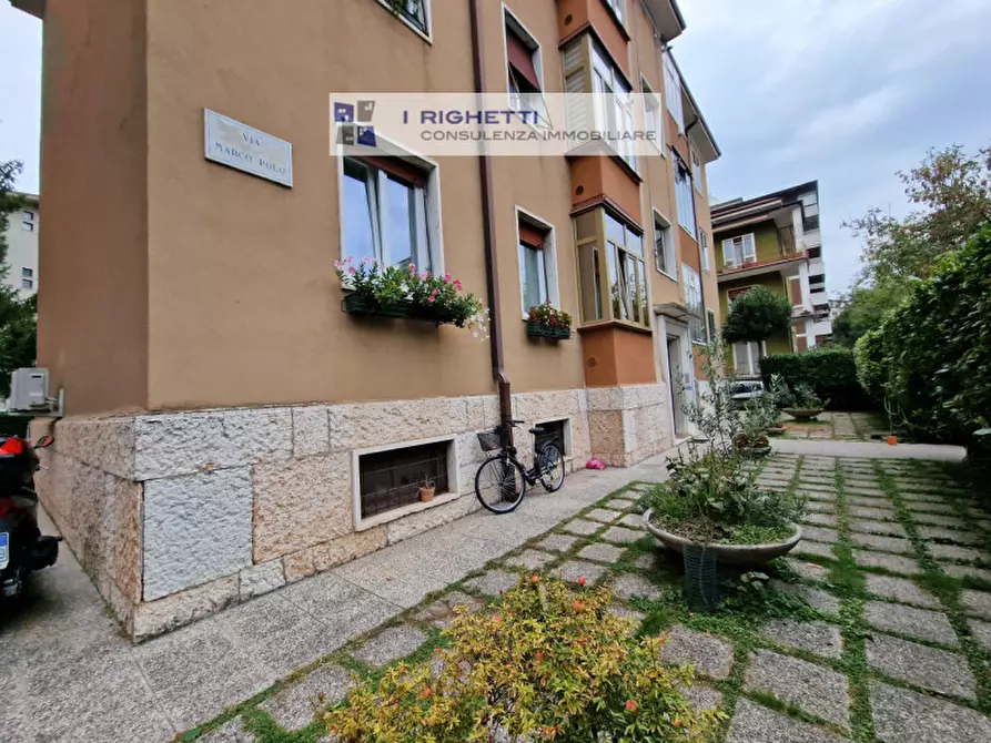 Immagine 13 di Appartamento in vendita  in VIA MARCO POLO a Verona