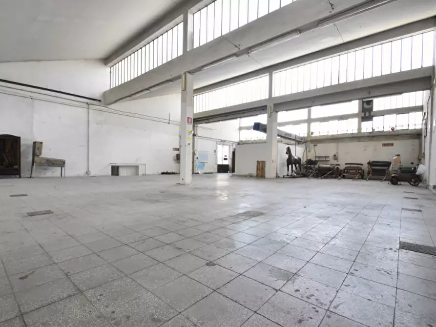 Immagine 7 di Laboratorio in affitto  in VIA SAN CRISPINO 11 a Bussolengo