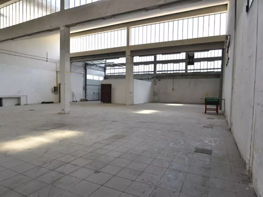 Immagine 8 di Laboratorio in affitto  in VIA SAN CRISPINO 11 a Bussolengo