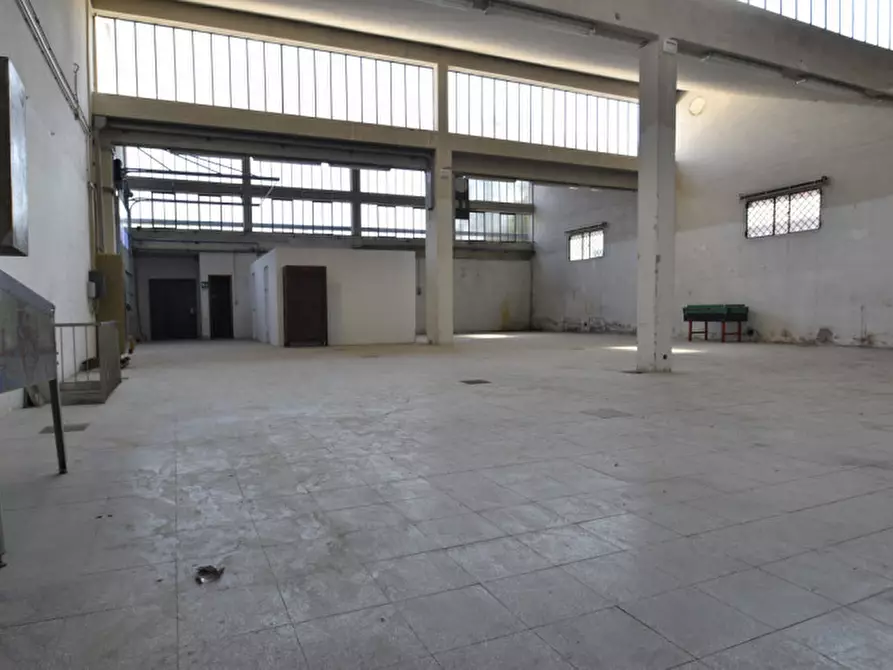 Immagine 9 di Laboratorio in affitto  in VIA SAN CRISPINO 11 a Bussolengo