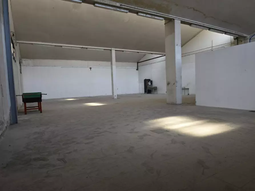 Immagine 10 di Laboratorio in affitto  in VIA SAN CRISPINO 11 a Bussolengo