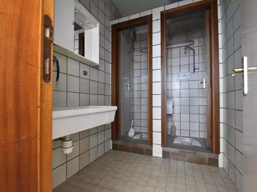 Immagine 12 di Laboratorio in affitto  in VIA SAN CRISPINO 11 a Bussolengo