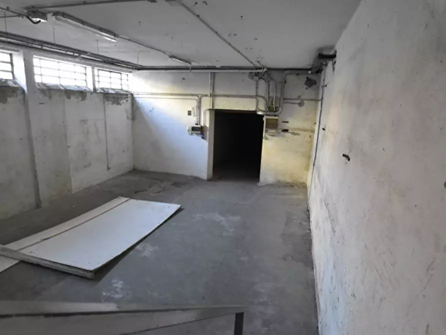 Immagine 15 di Laboratorio in affitto  in VIA SAN CRISPINO 11 a Bussolengo