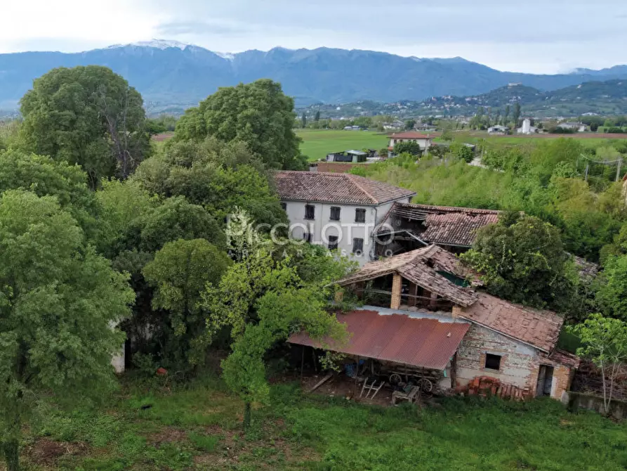 Immagine 2 di Rustico / casale in vendita  in via Ceselli a Altivole